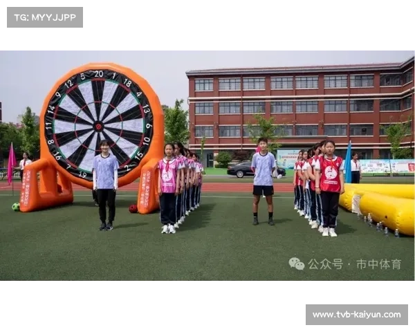 法甲举办女子足球日，万余名女孩参与活动